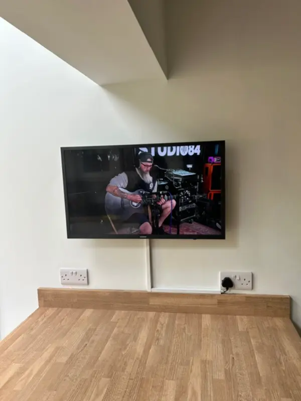 TV Wall Mounting in Blackpool | Get Expert Installation 5 TV Wall Mounting gallery image 4