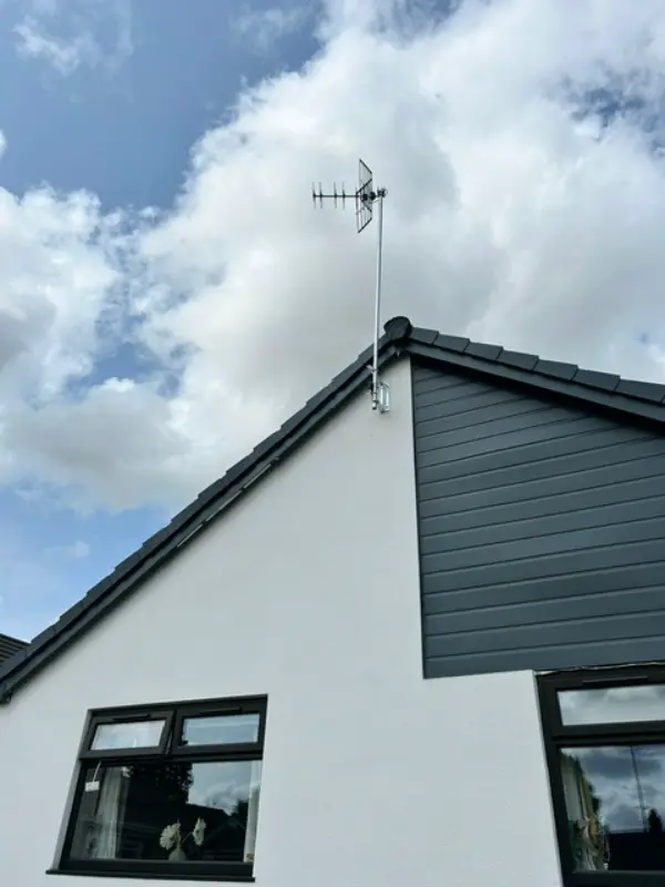 Aerial Installation York | Same Day Service & Repairs 13 Aerial Installation gallery image 6